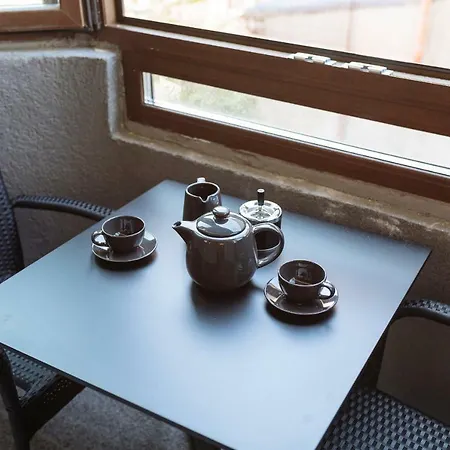 Apartament Luxury Flat 8 Near Metro Bukareszt