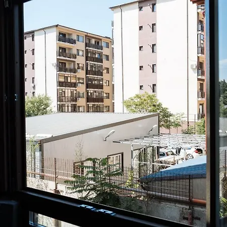 Apartament Luxury Flat 8 Near Metro Bucureşti