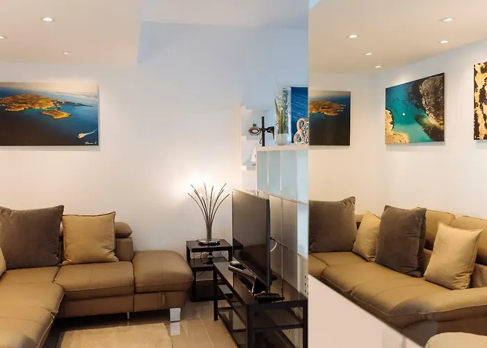 Апартаменти Luxury Flat 8 Near Metro *