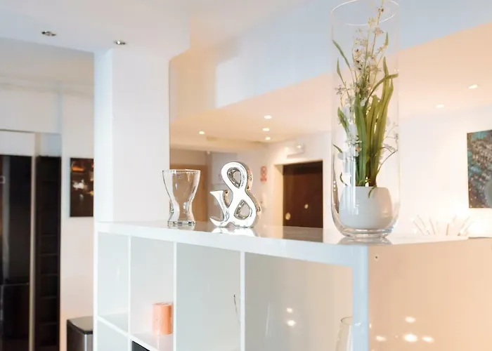 Luxury Flat 8 Near Metro Bucureşti
