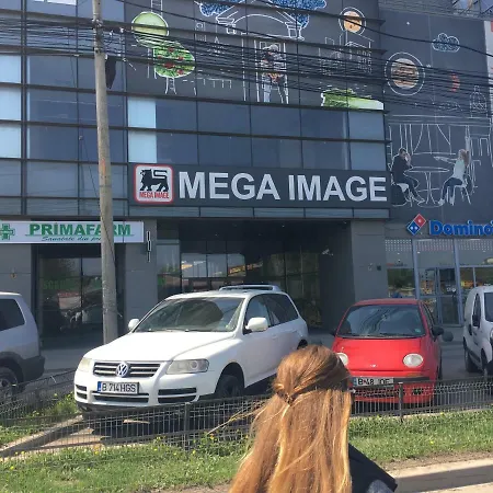 Apartment Luxury Flat 8 Near Metro